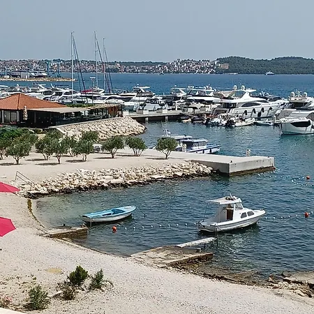 Apartments Amor Trogir Exterior photo