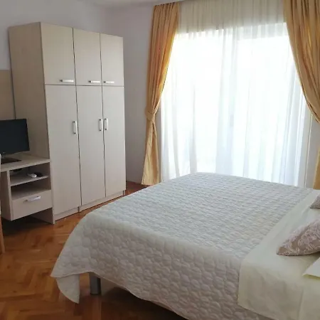 Apartments Amor Trogir Exterior photo