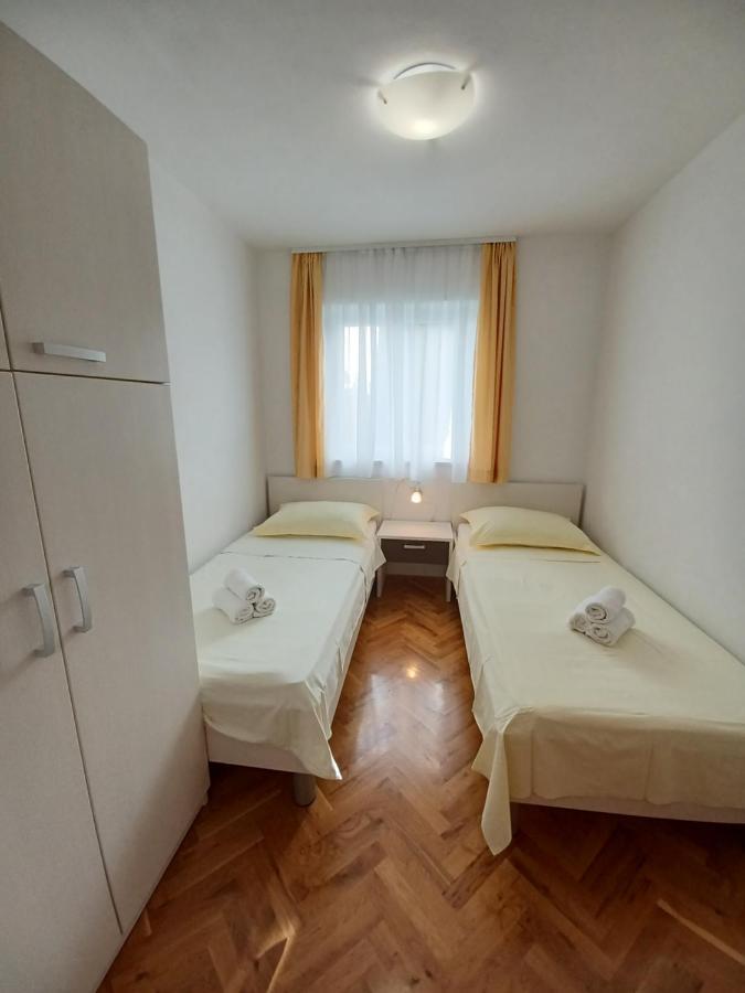 Apartment Apartments Amor Trogir