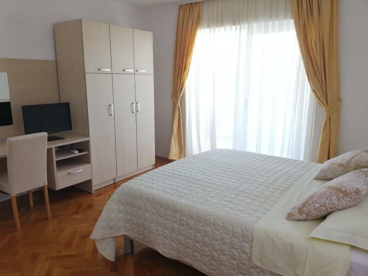 Apartment Apartments Amor